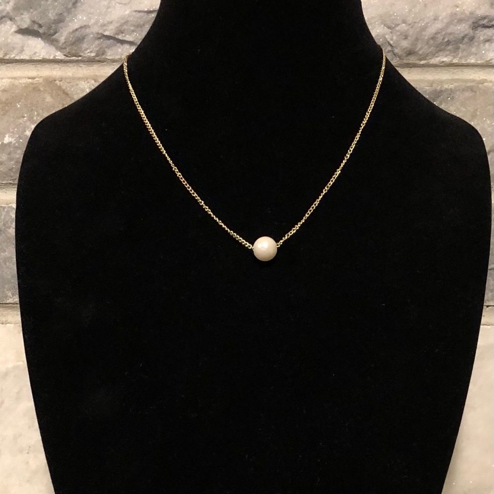 🛍Two Piece Pearl Earring and Necklace Set - Picture 4 of 7